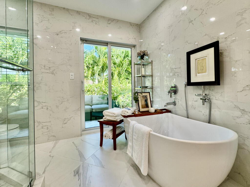 DELRAY LAKES ESTATES - Residential