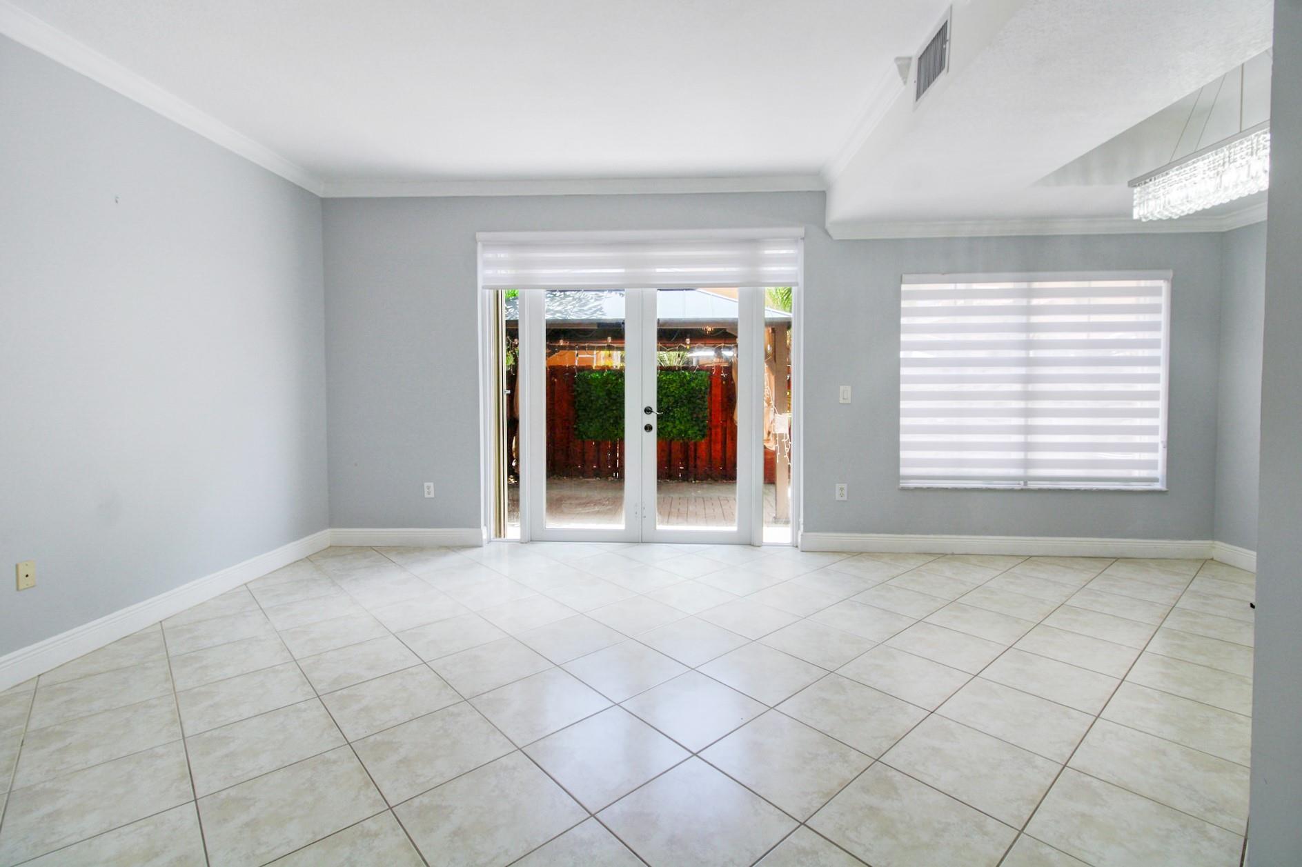 8544 NW 140th Ter 1002