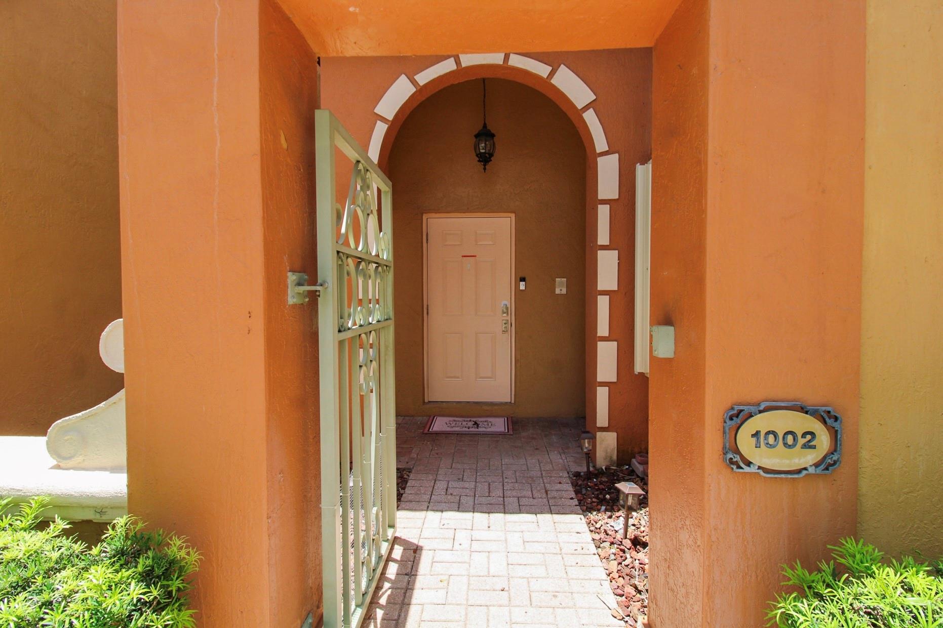 8544 NW 140th Ter 1002