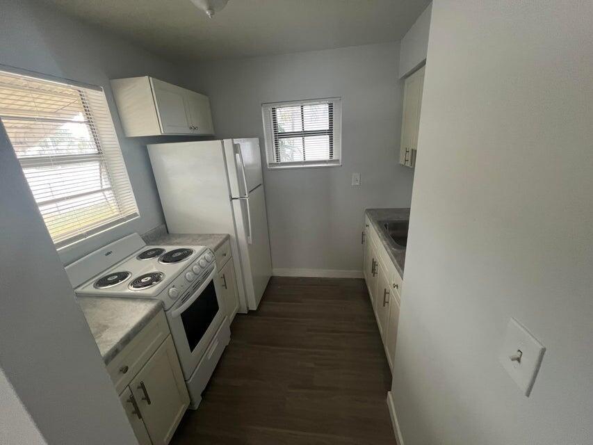 1150 W Blue Heron Boulevard 1