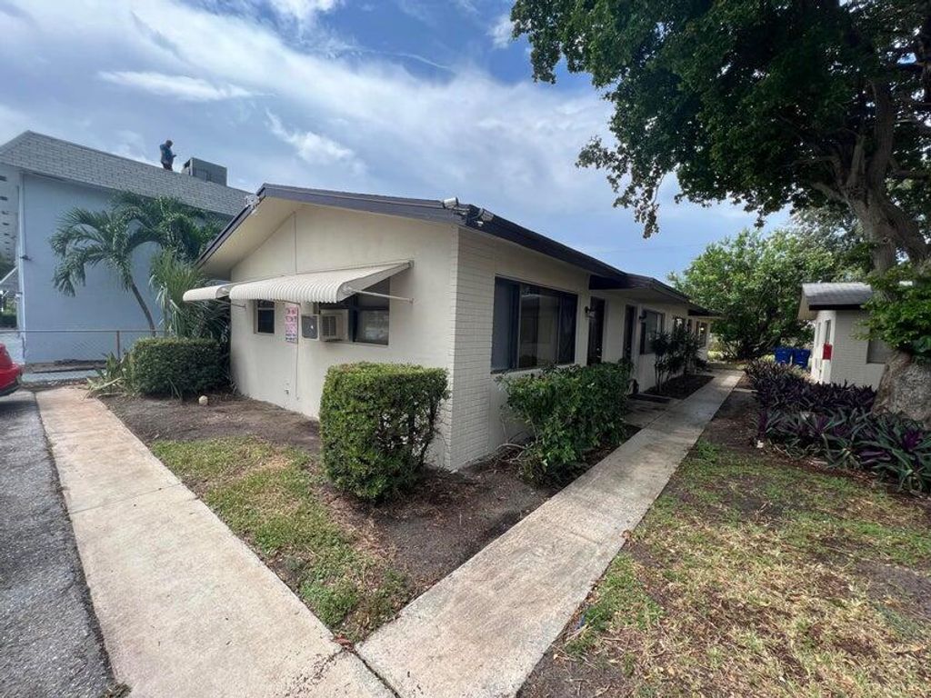Photo of 1150 W Blue Heron Boulevard #1, Riviera Beach, FL 33404 (MLS # B26024587)