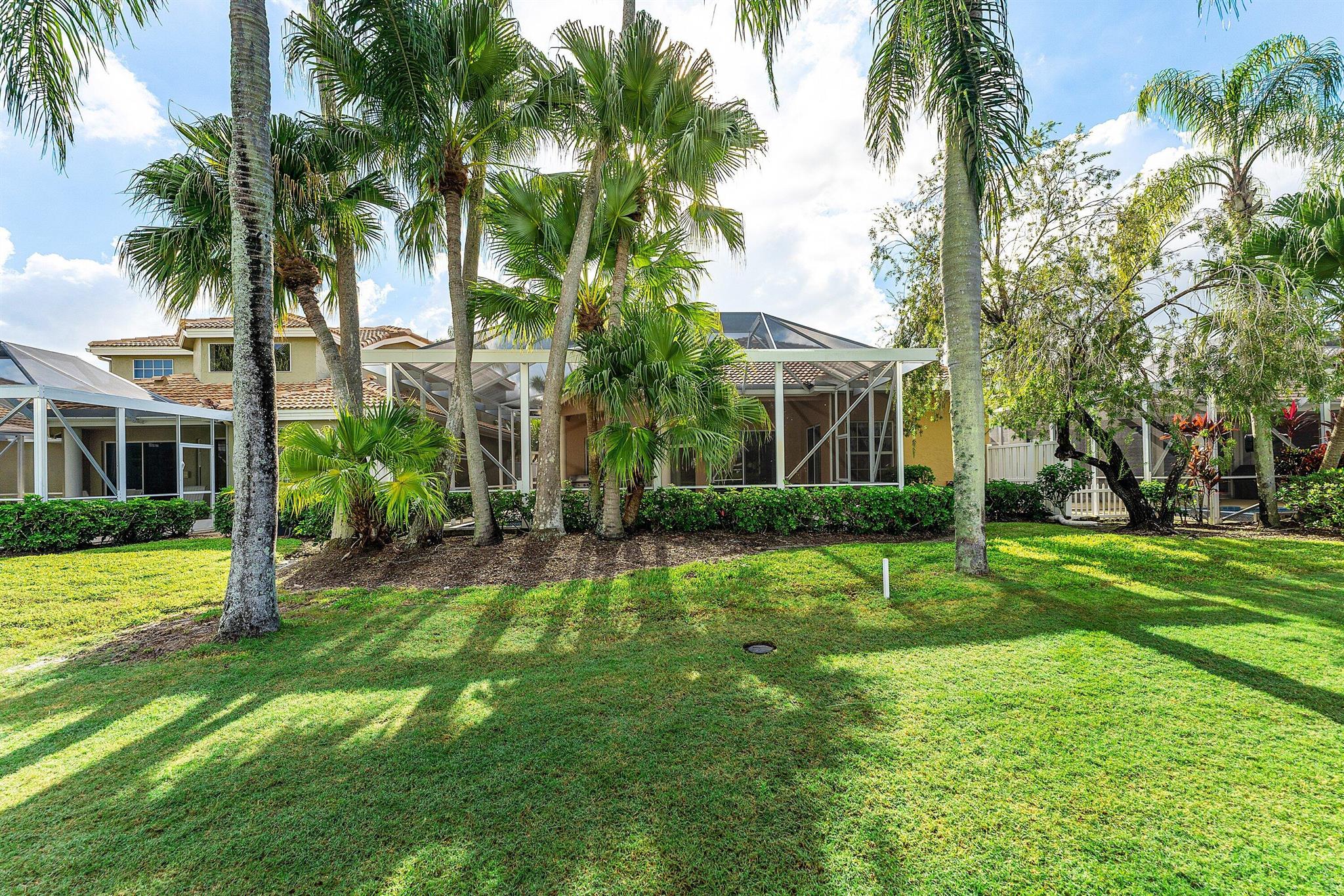 IBIS GOLF AND COUNTRY CLU - Residential