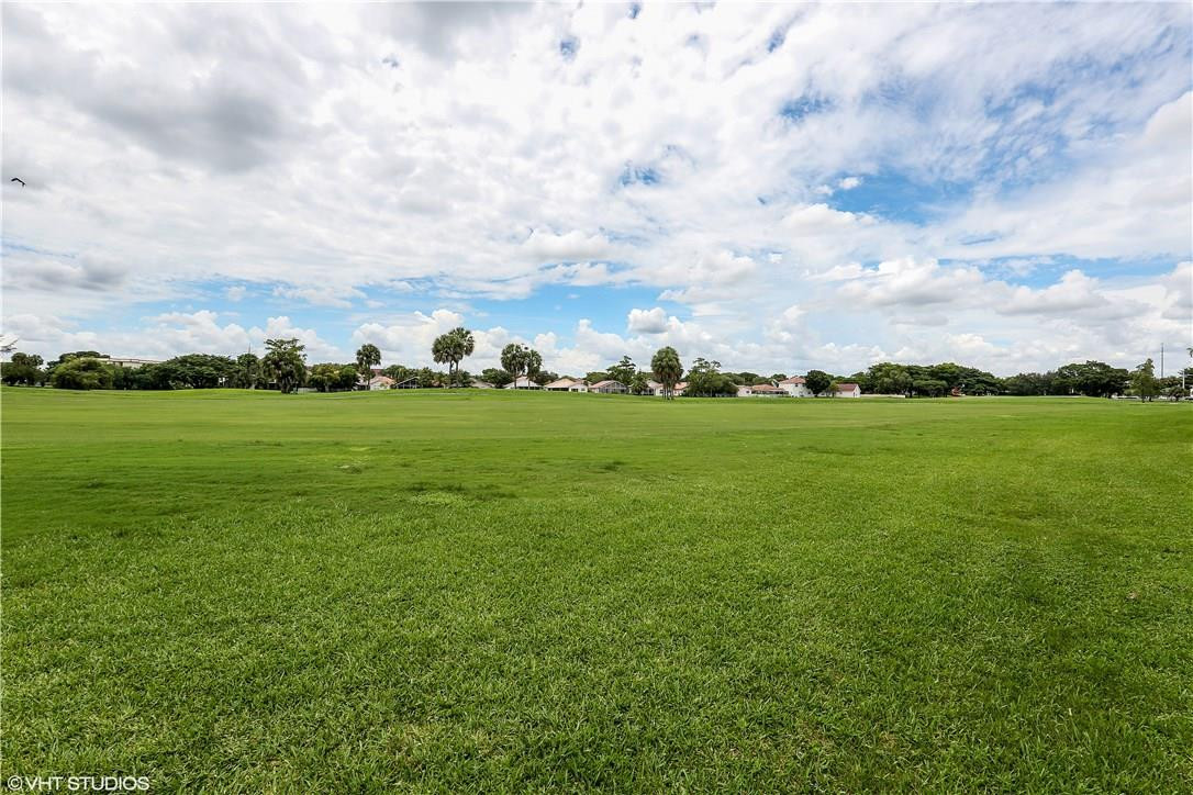 FAIRWAY POINTE / CAROLINA - Residential