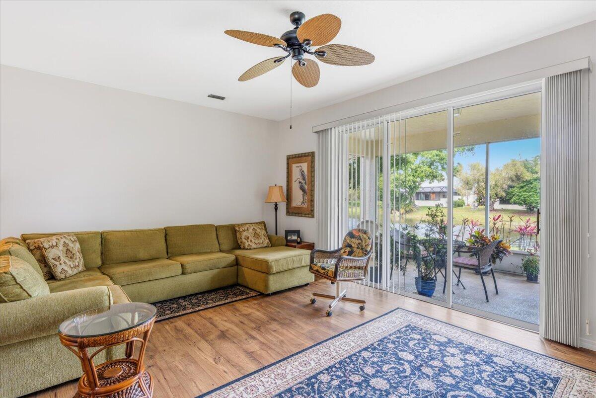 1970 Westhampton Court