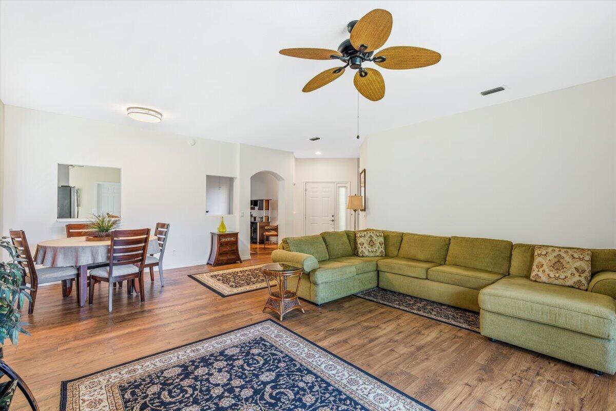 1970 Westhampton Court