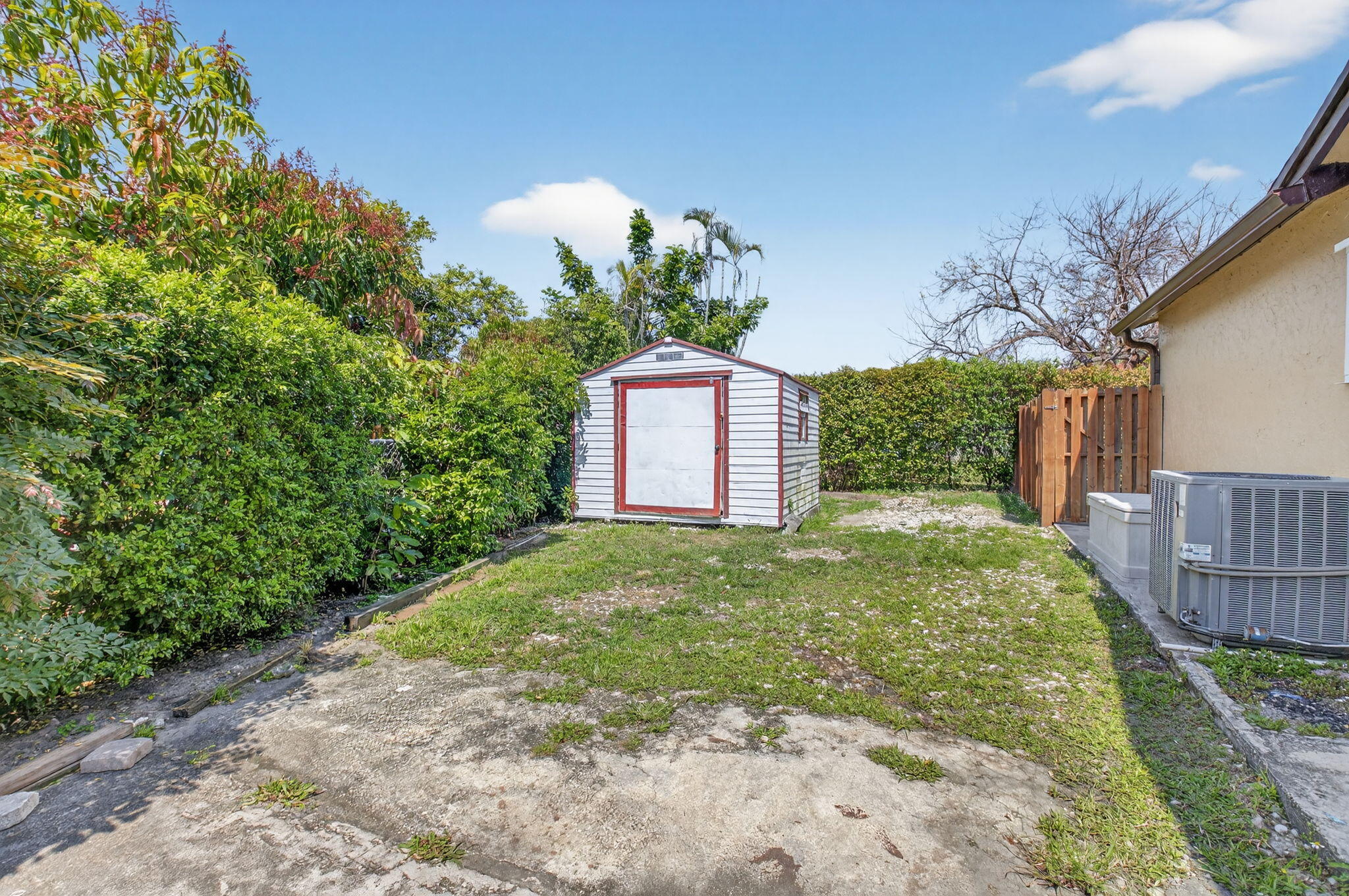 CORAL GATE SEC 1 - Residential