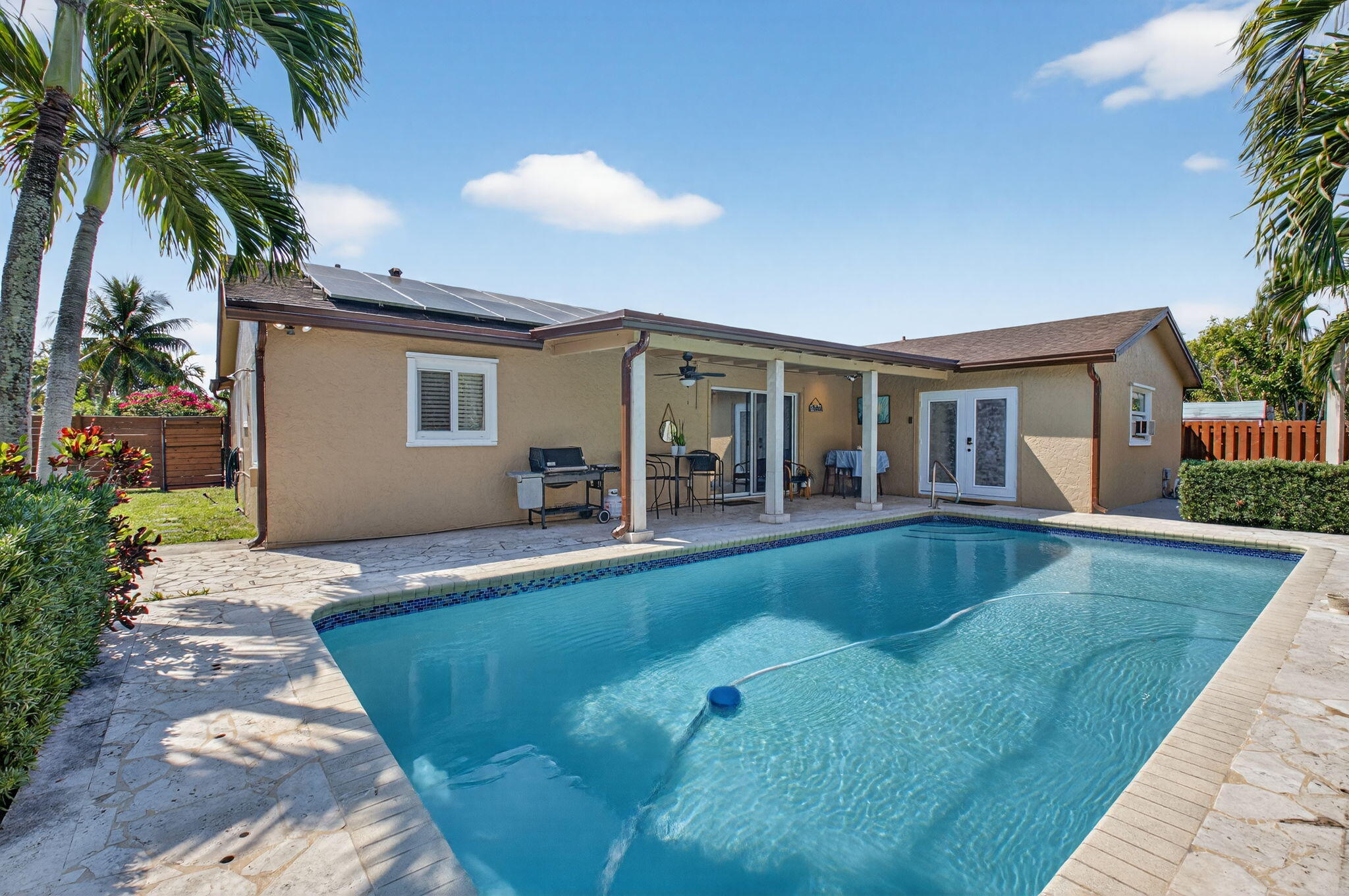 CORAL GATE SEC 1 - Residential