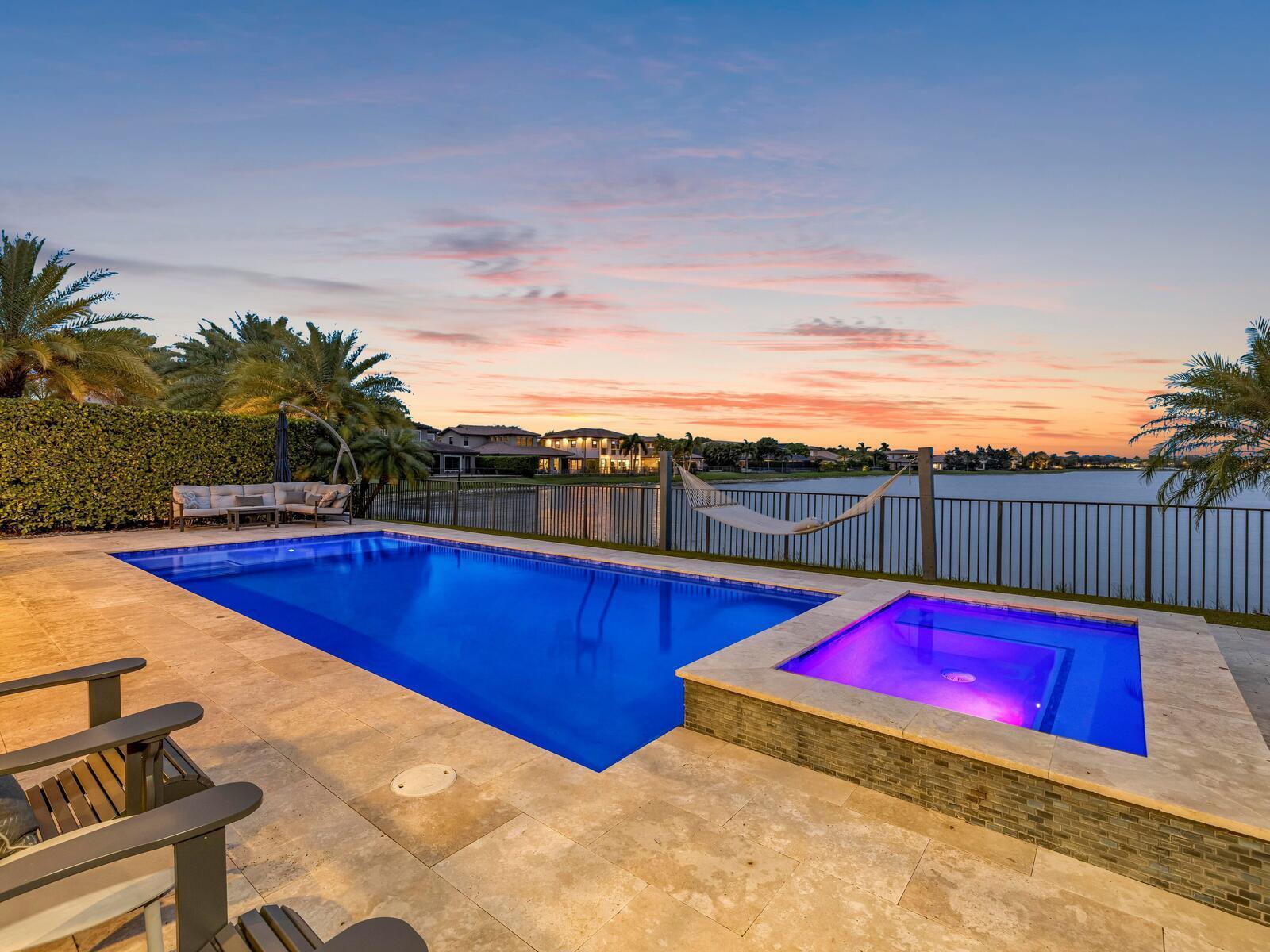 11631 Watercrest Circle W