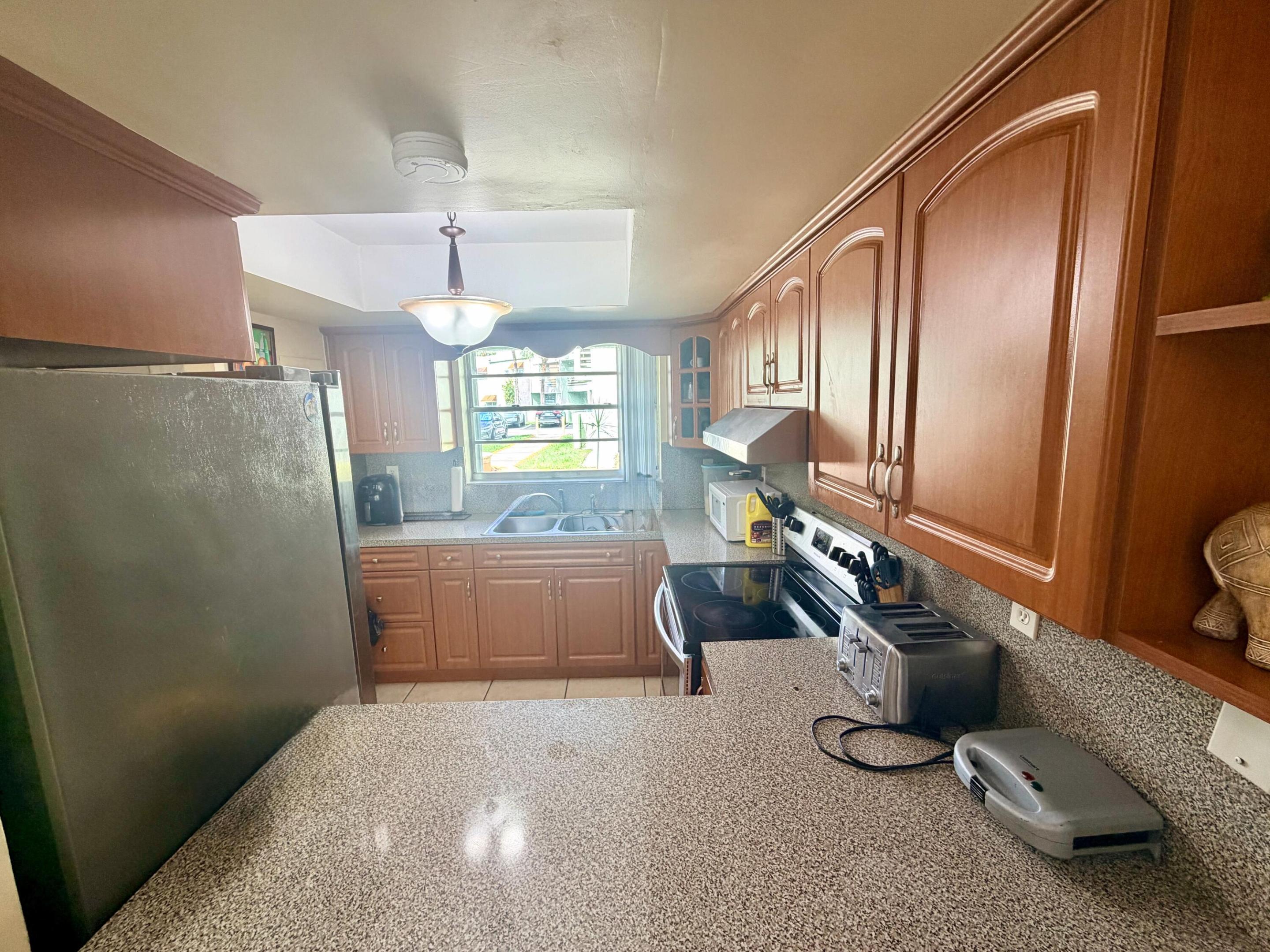 PATIO WEST ONE CONDO - Residential