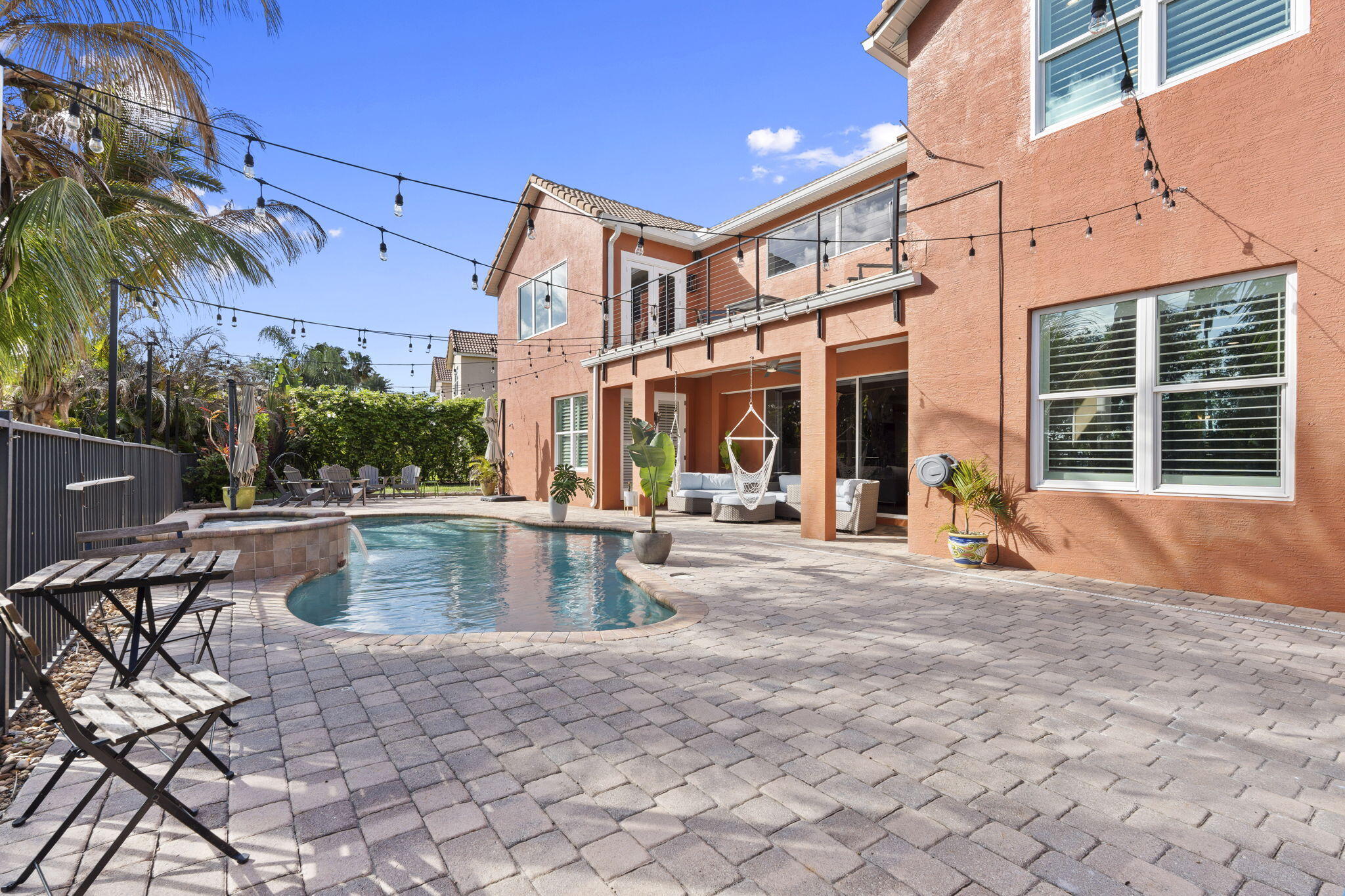 LAKE TUSCANY - Residential