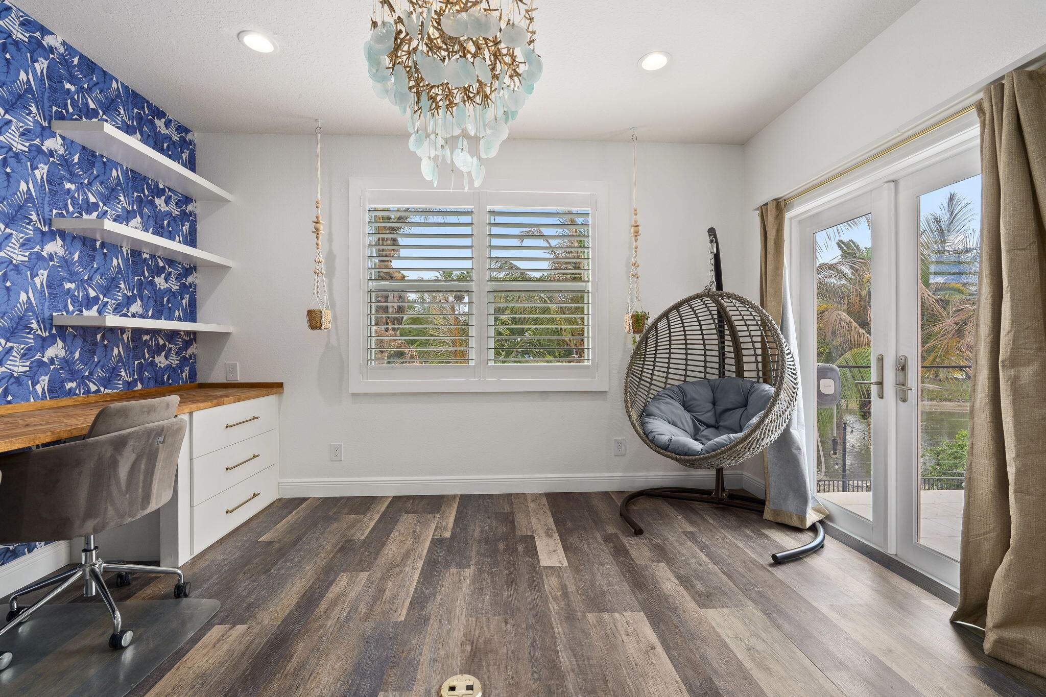 LAKE TUSCANY - Residential