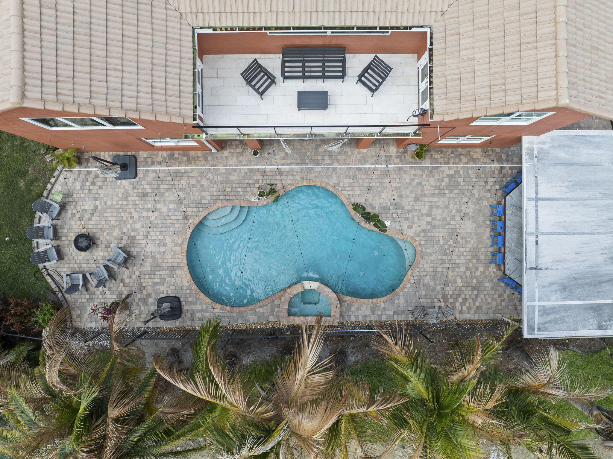 LAKE TUSCANY - Residential