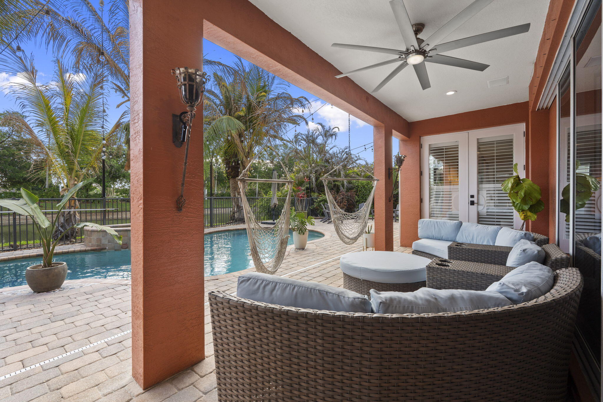 LAKE TUSCANY - Residential