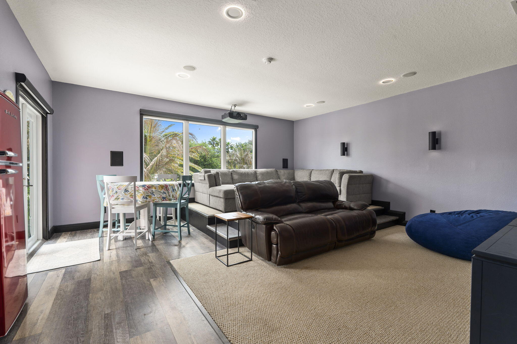 LAKE TUSCANY - Residential