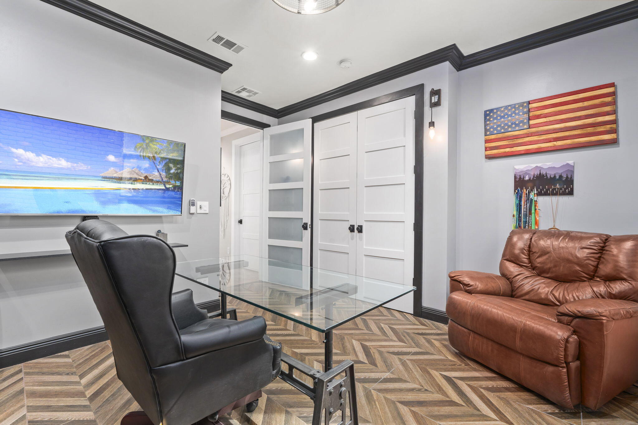 LAKE TUSCANY - Residential