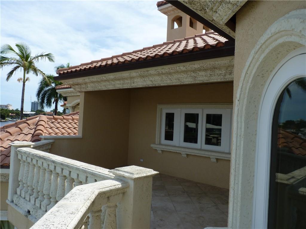 Barcelona Isle 27-10 B - Residential Lease