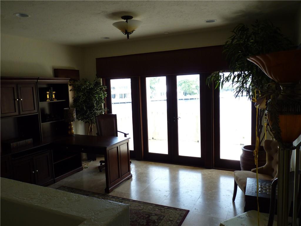 Barcelona Isle 27-10 B - Residential Lease