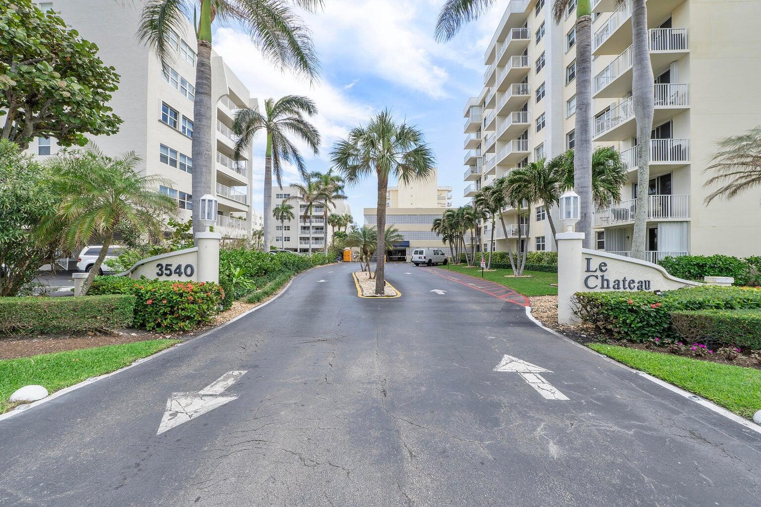 LE CHATEAU ROYAL CONDO - Residential Lease