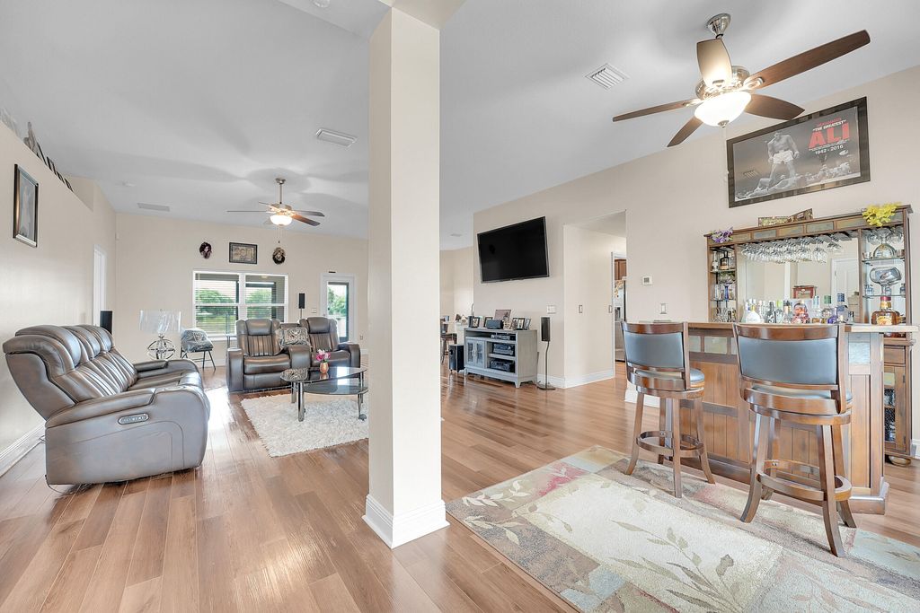 Photo of 6904 NW Dorothy Street, Port Saint Lucie, FL 34983 (MLS # R11114143)