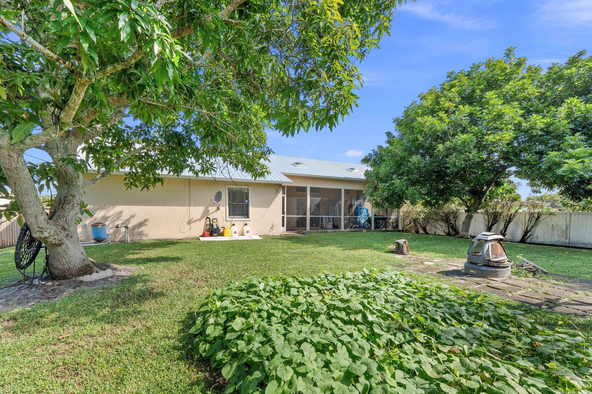 PORT ST LUCIE SECTION 27 - Residential