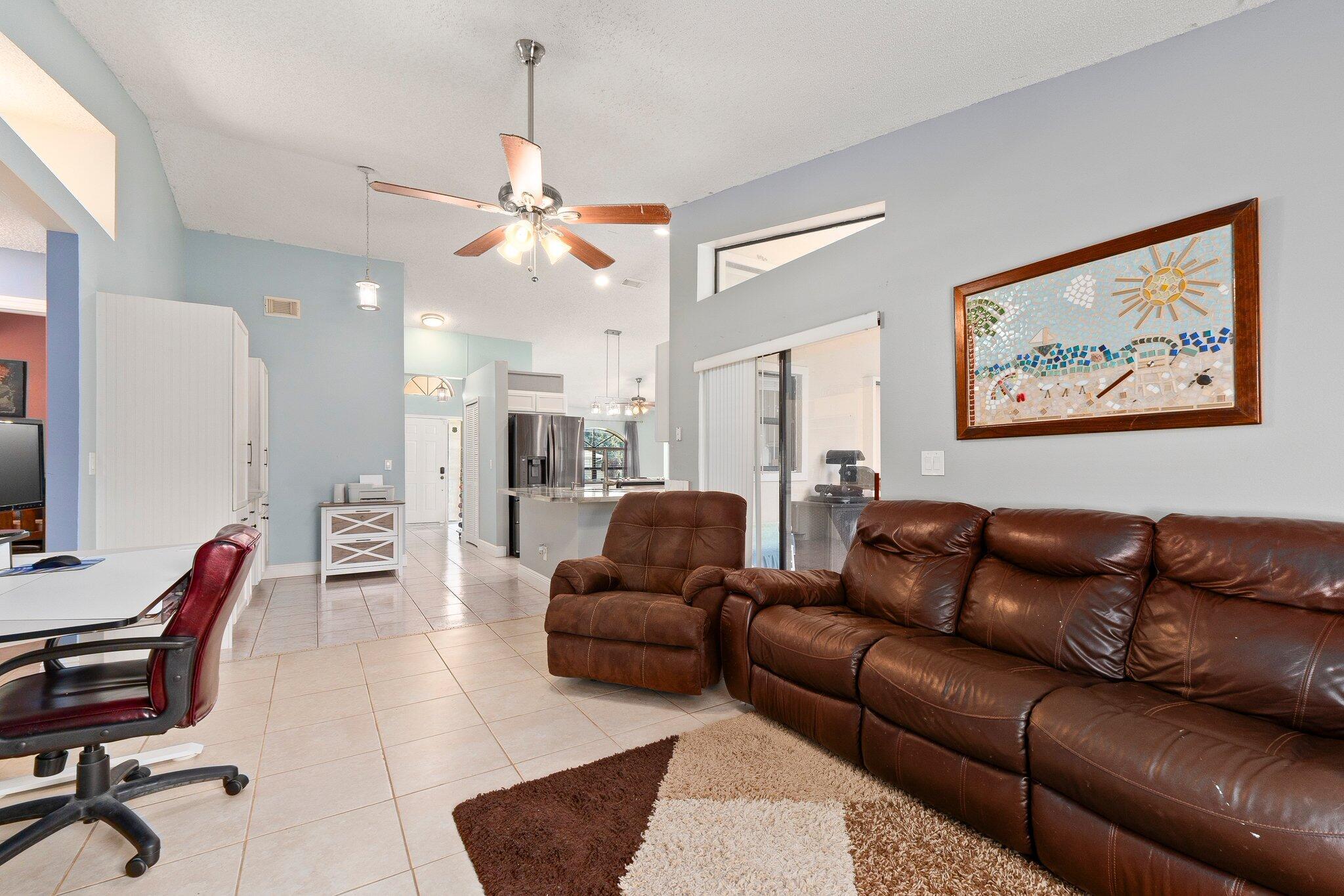PORT ST LUCIE SECTION 27 - Residential