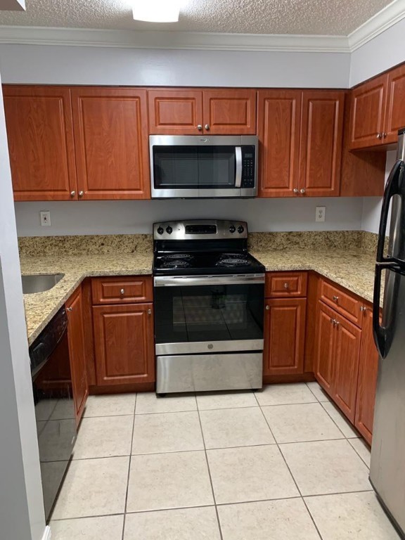 WATERVIEW CONDO - Residential Lease