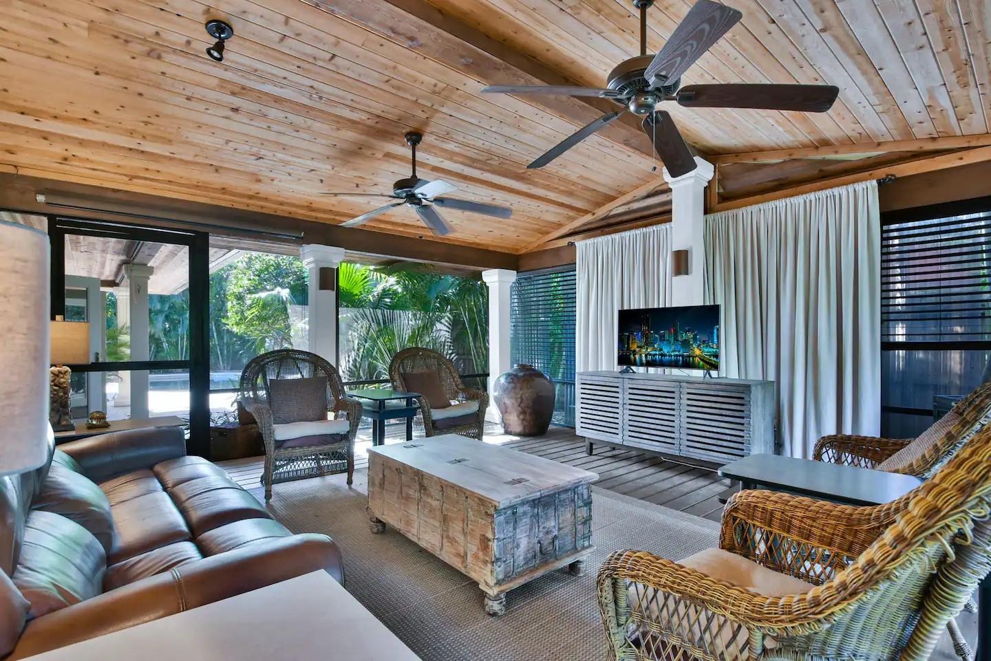 Flexible terms. Short-, Mid-, and Long-Term full time Rental Options Available!
Call your agent for details and enjoy fast approval.
This beautifully renovated 3-bedroom, 2-bathroom home boasts a modern kitchen with granite countertops and stainless steel appliances. Resort-style bathrooms offer a spa-like experience, while the serene backyard features a sparkling pool and an outdoor gazebo, perfect for entertaining or unwinding in a zen-like retreat.
Located near shopping and just moments from the beach, this home offers the best of convenience and relaxation. Flexible terms available. Available April 15, 2025 and beyond. Monthly rates may vary depending on the term of the lease.