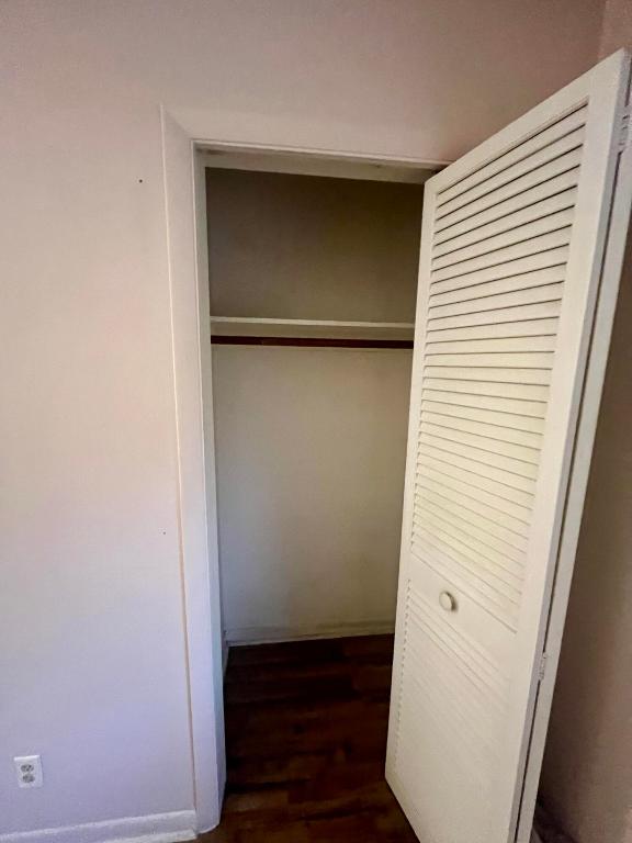 HARBOUR HALL CONDOS - Residential Lease