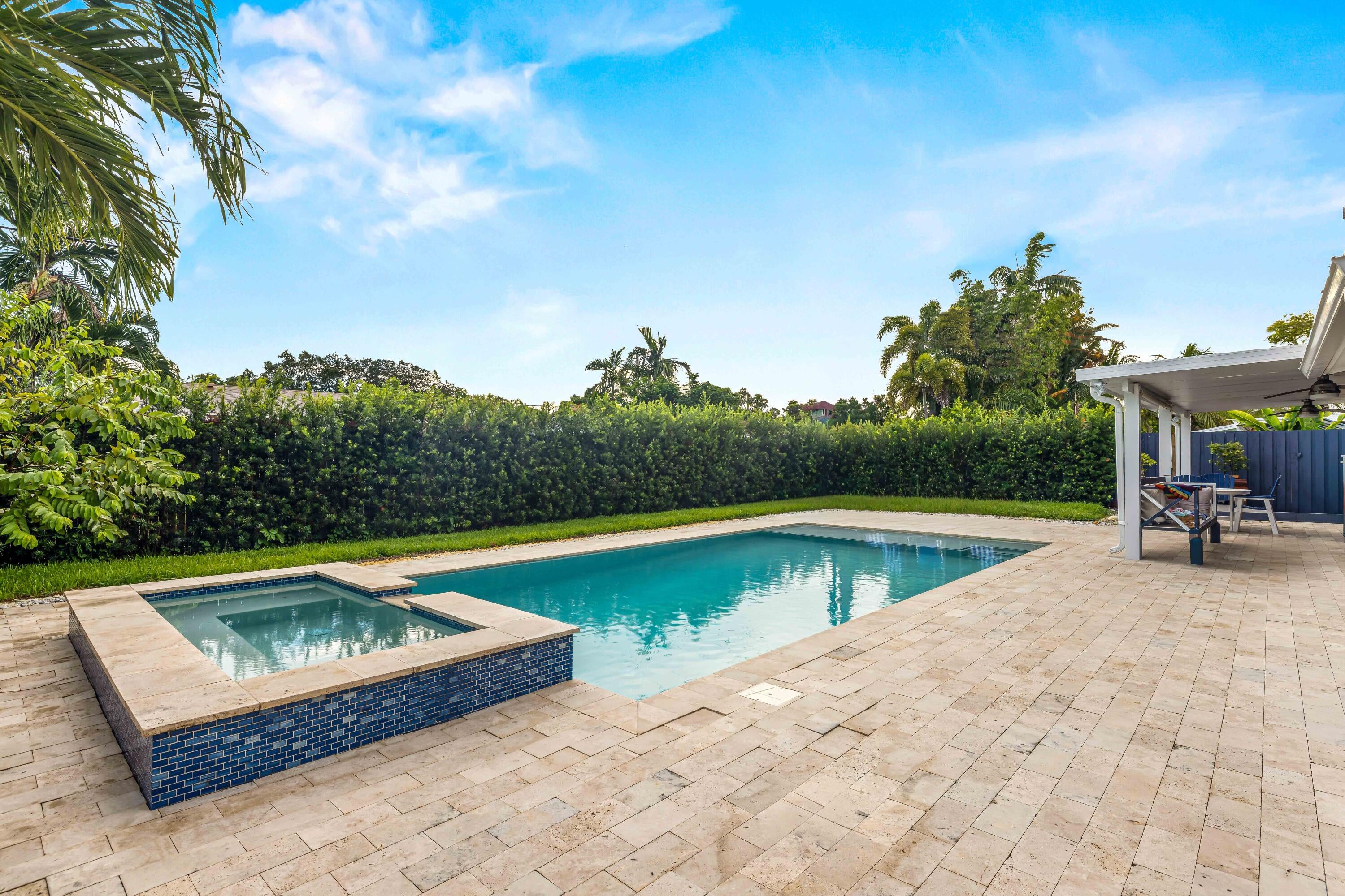 1310 NE 46TH Street