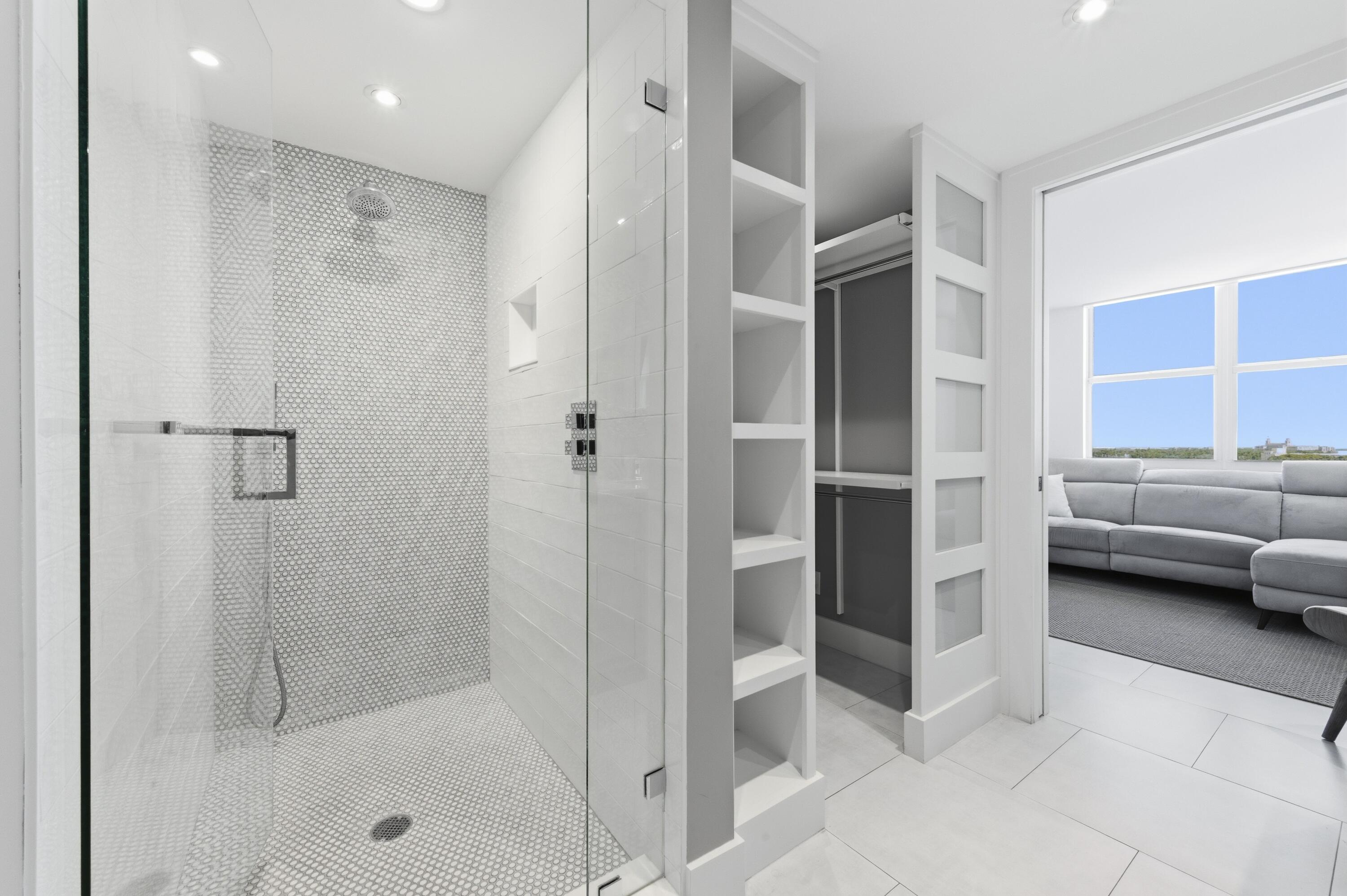 RAPALLO SOUTH CONDO - Residential