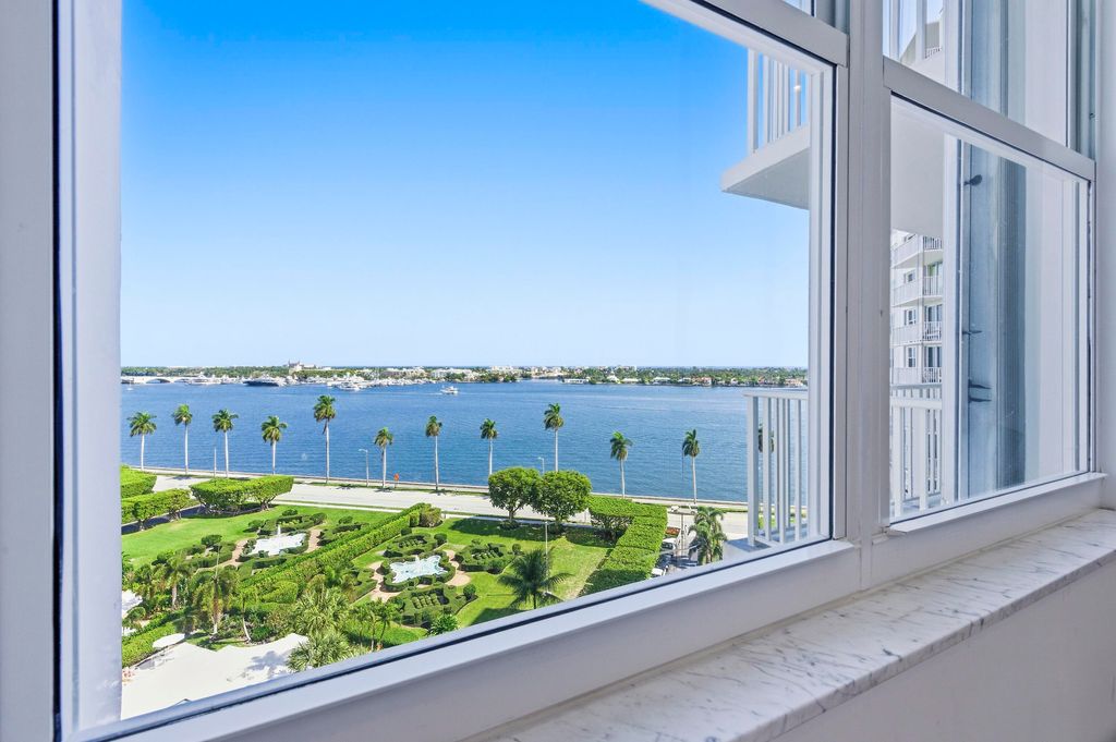 Photo of 1801 S Flagler Drive #1107, West Palm Beach, FL 33401 (MLS # R11166040)