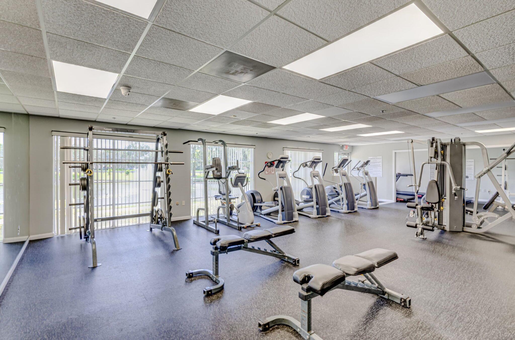 WELLINGTONS EDGE PAR 76 P - Residential Lease