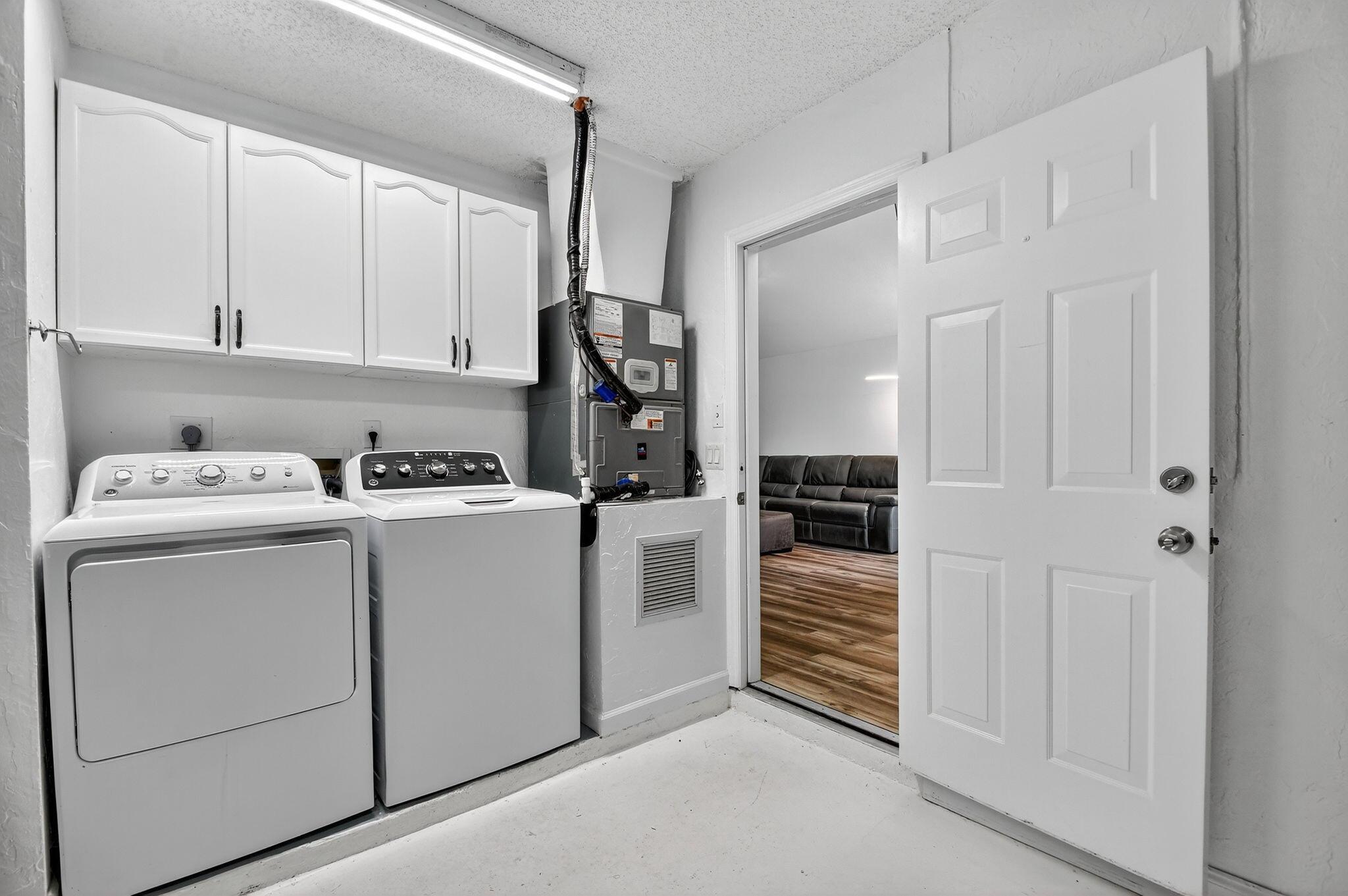 WELLINGTONS EDGE PAR 76 P - Residential Lease