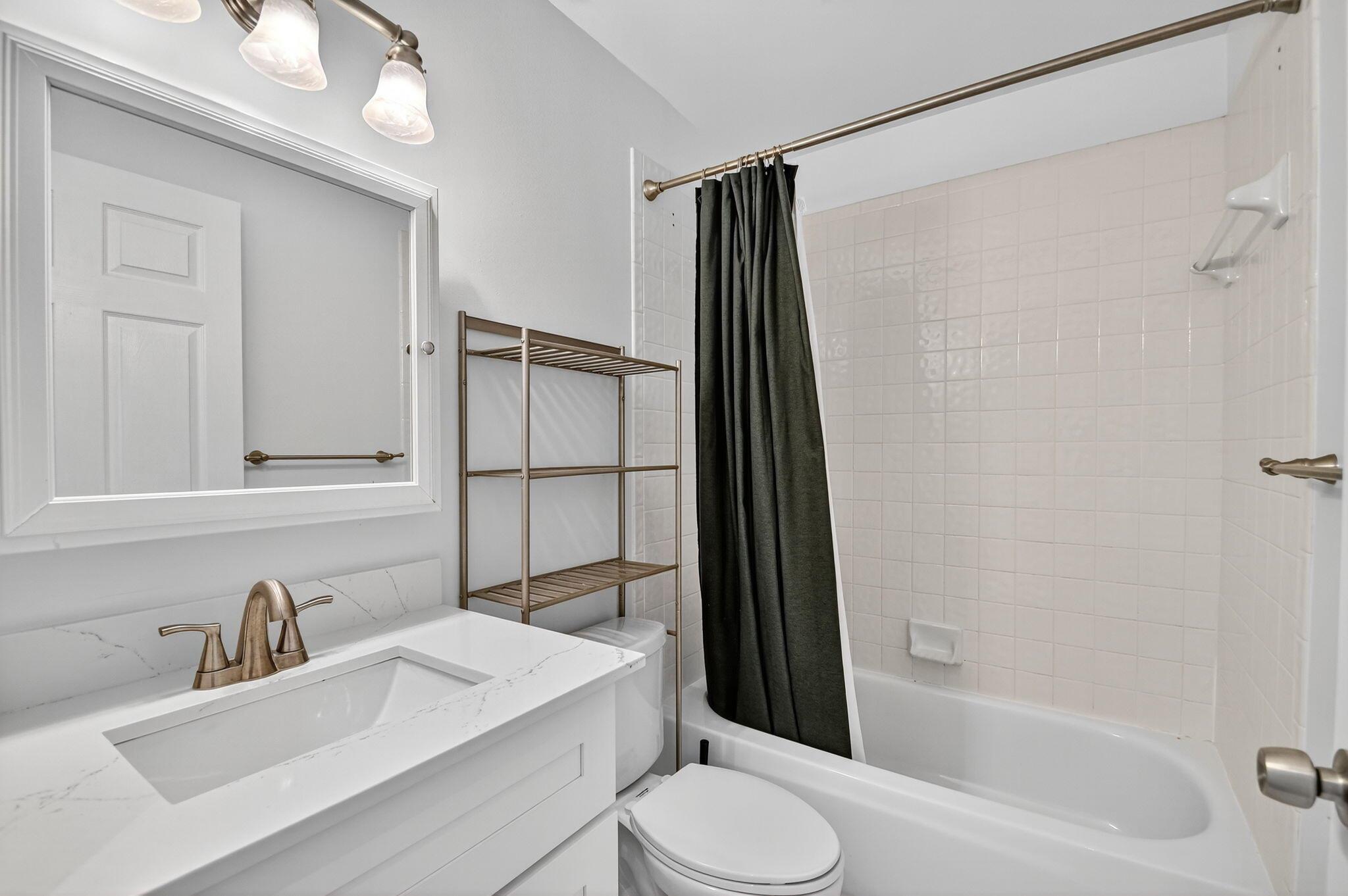 WELLINGTONS EDGE PAR 76 P - Residential Lease