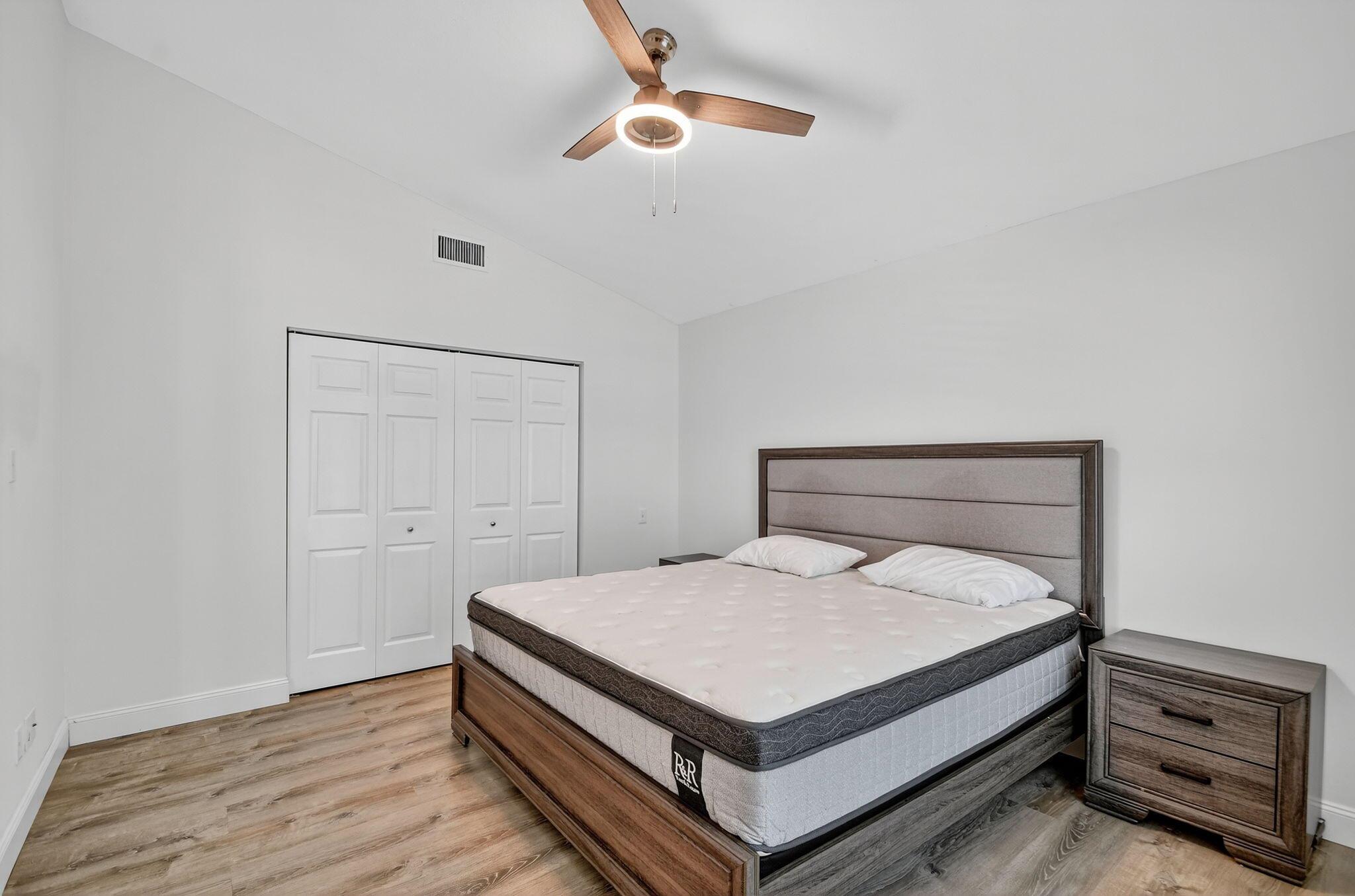 WELLINGTONS EDGE PAR 76 P - Residential Lease