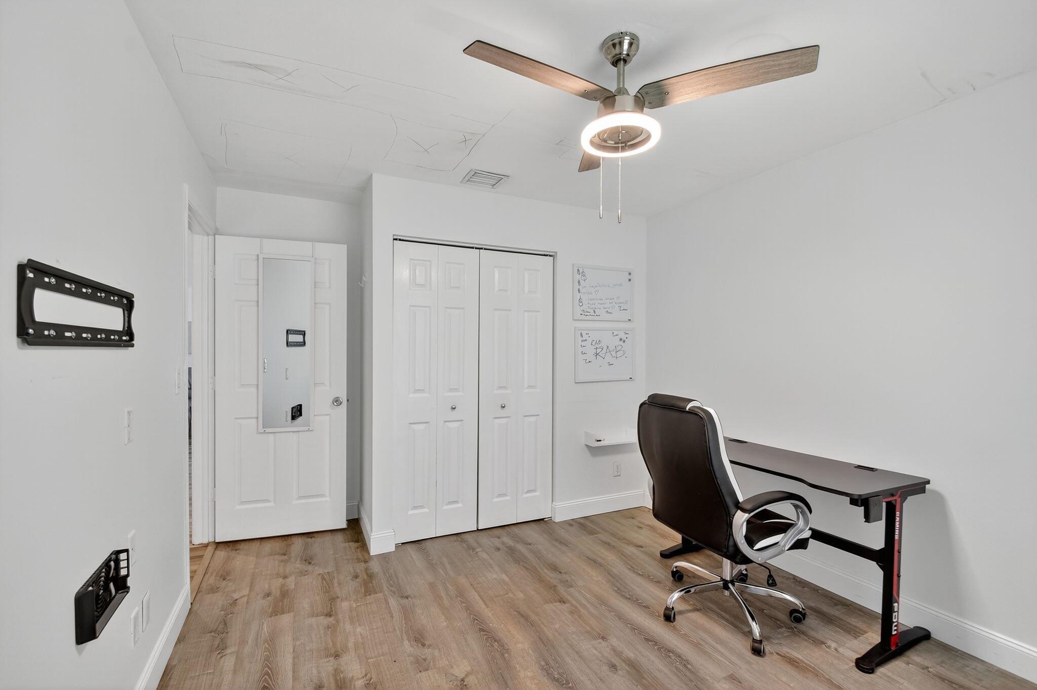 WELLINGTONS EDGE PAR 76 P - Residential Lease