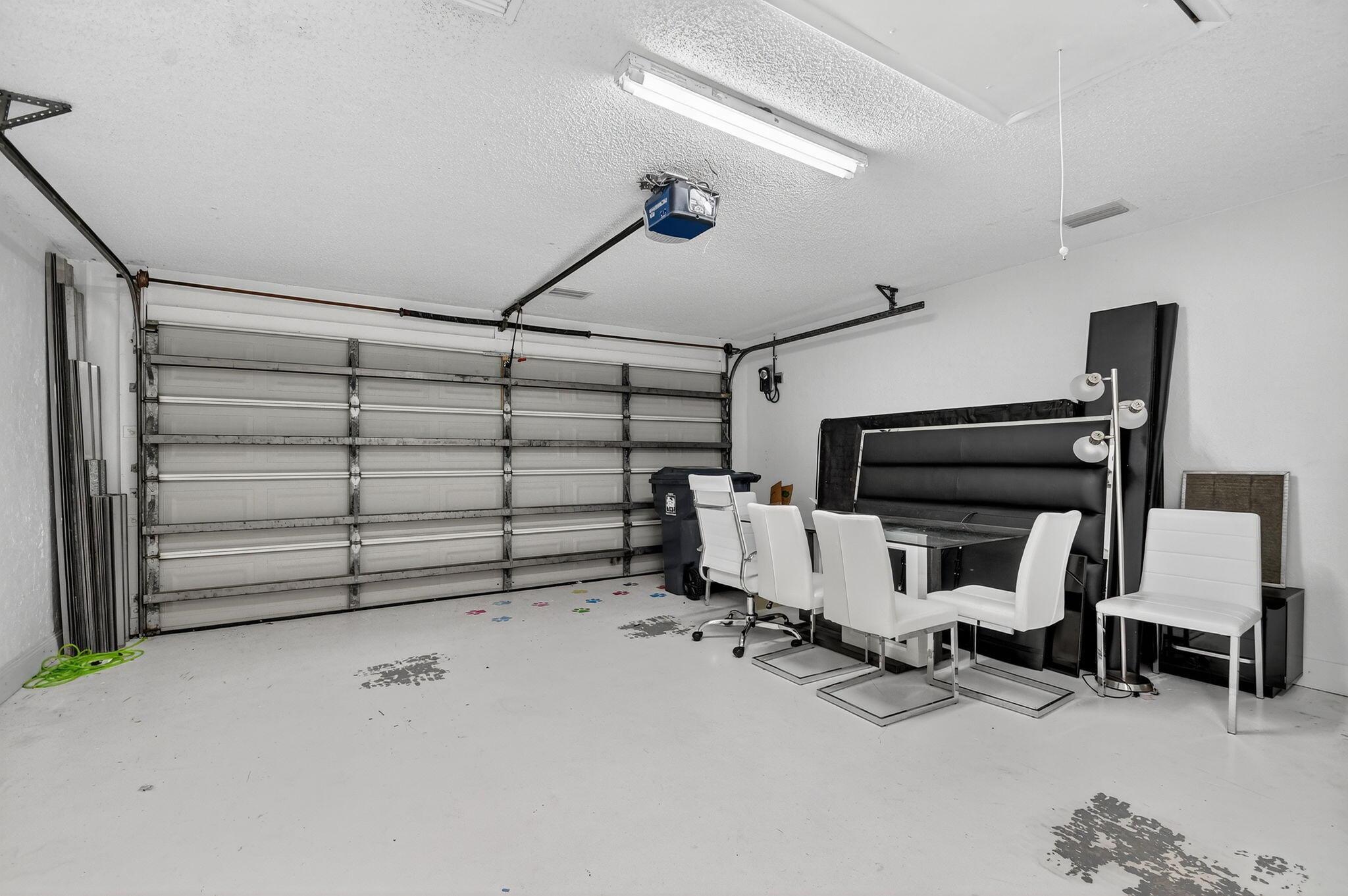 WELLINGTONS EDGE PAR 76 P - Residential Lease