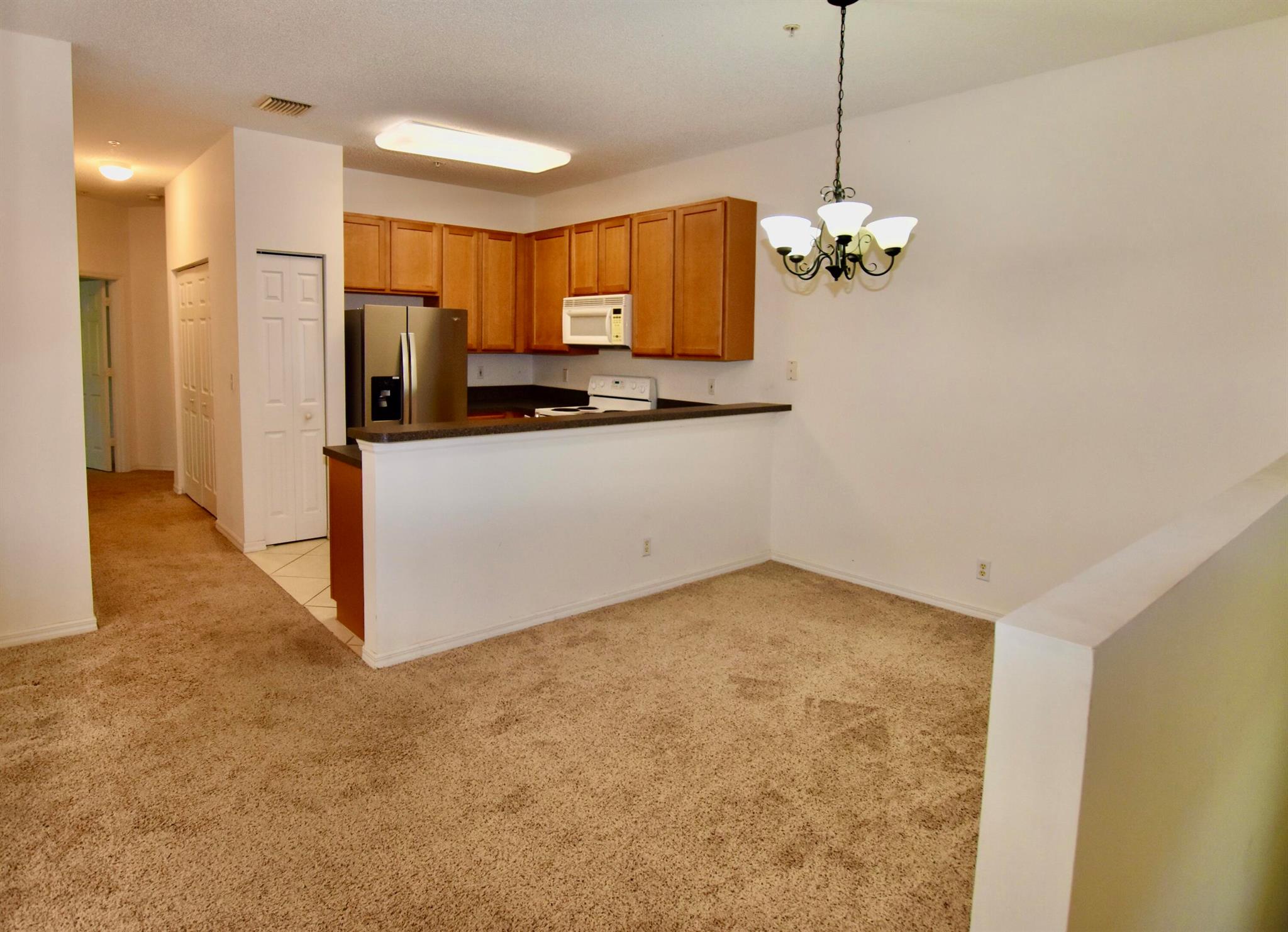 106 Lighthouse Circle J