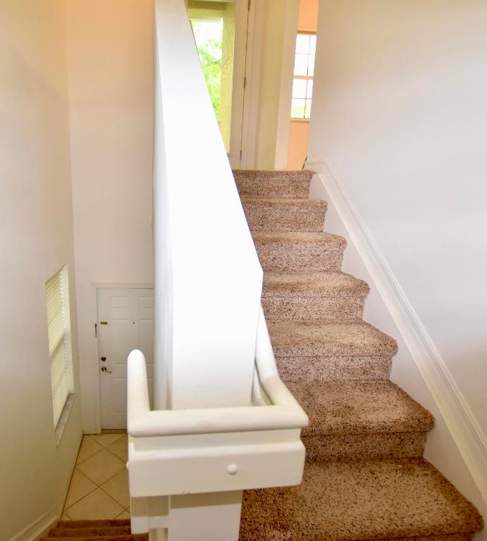 TEQUESTA TRACE CONDO - Residential