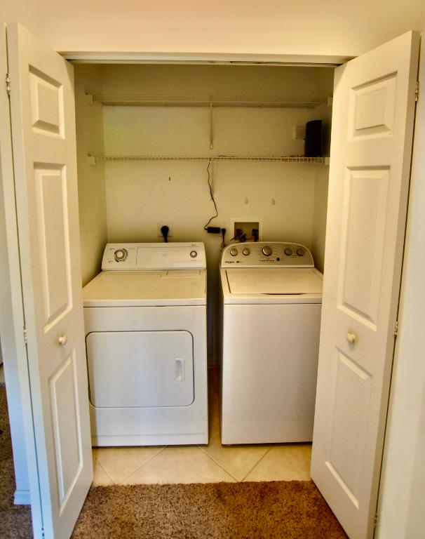 TEQUESTA TRACE CONDO - Residential