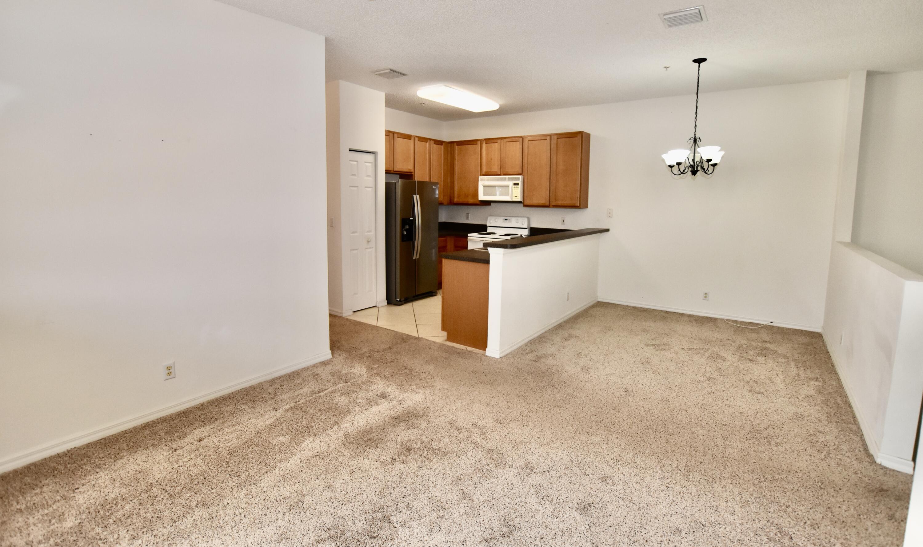 106 Lighthouse Circle J