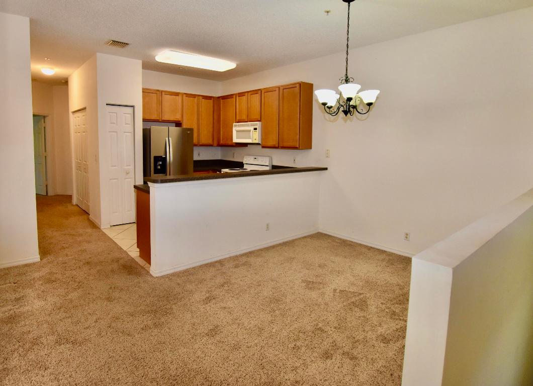 TEQUESTA TRACE CONDO - Residential