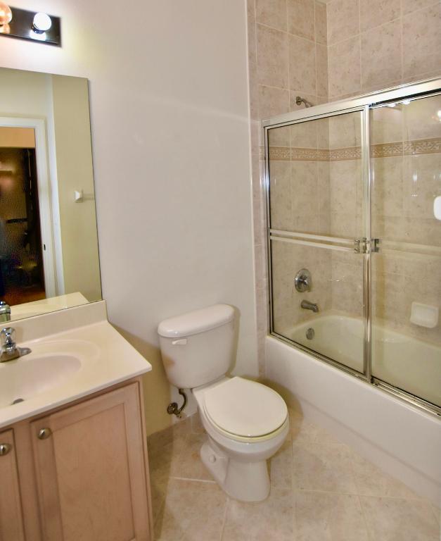 TEQUESTA TRACE CONDO - Residential