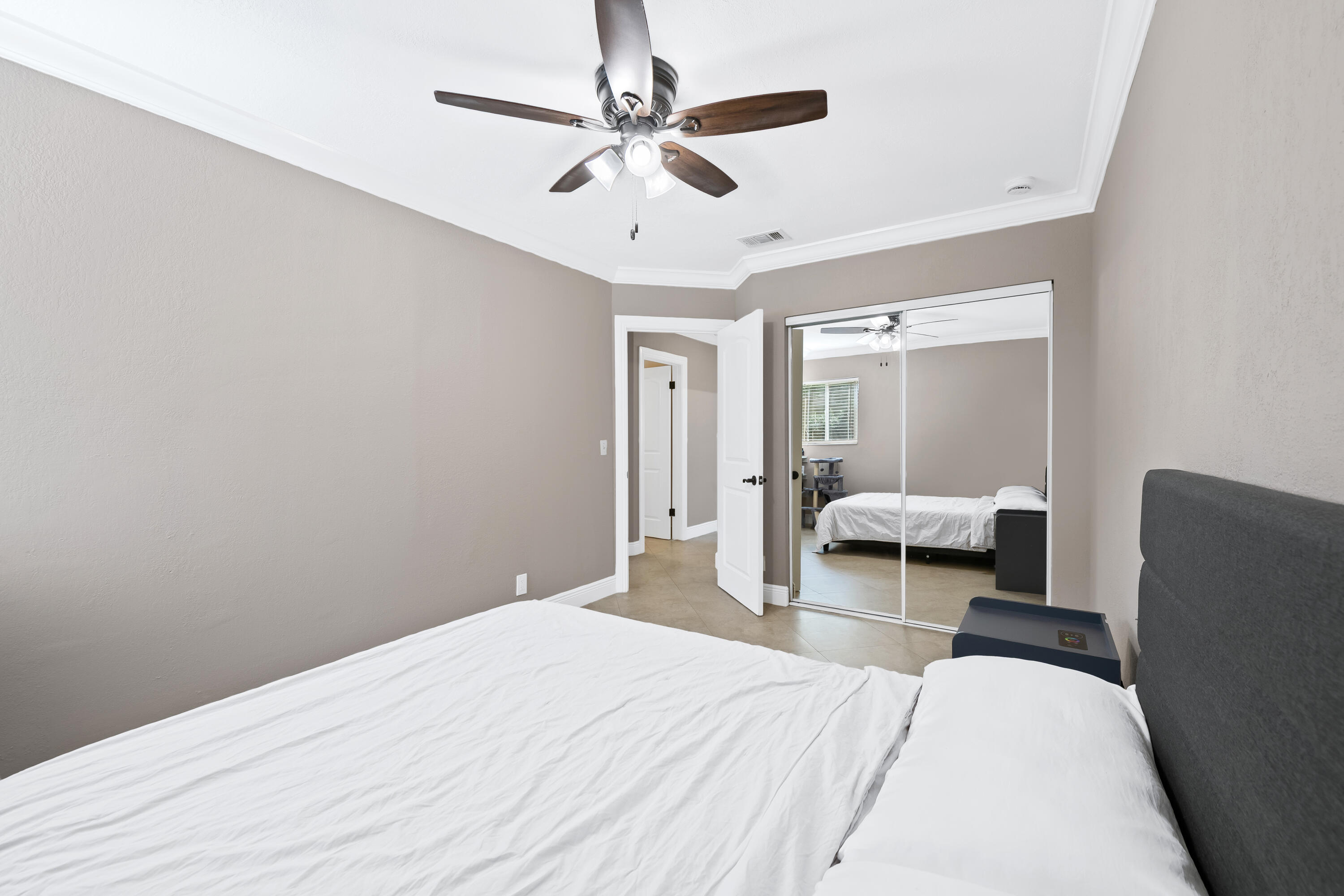 PLANTATION ESTATES SEC 1-A - Residential Lease