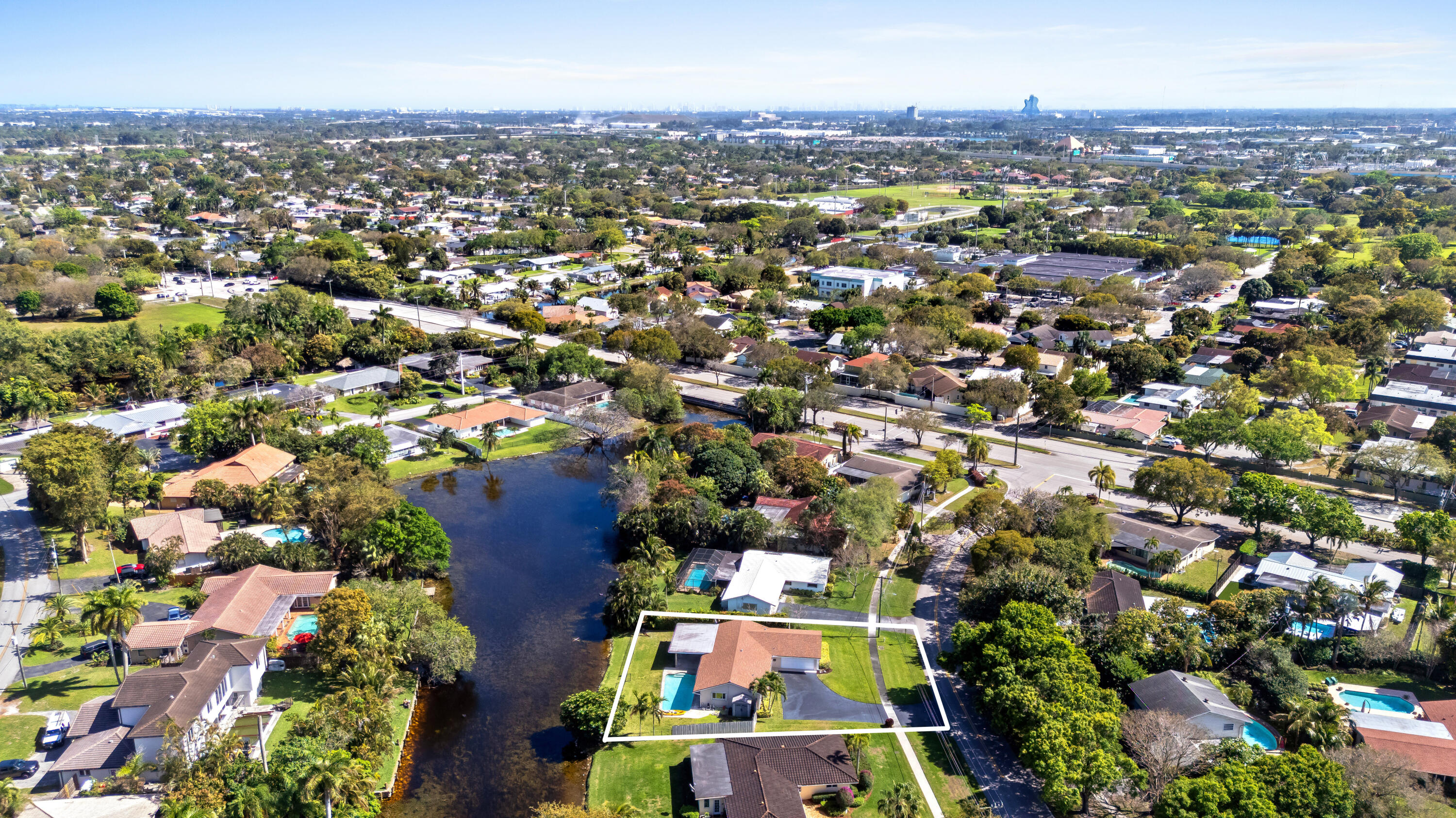 PLANTATION ESTATES SEC 1-A - Residential Lease