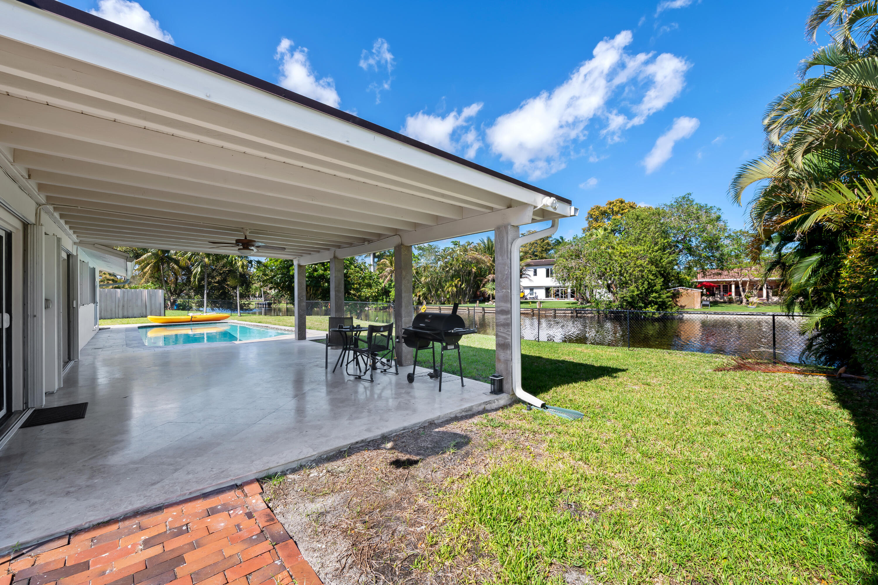 PLANTATION ESTATES SEC 1-A - Residential Lease