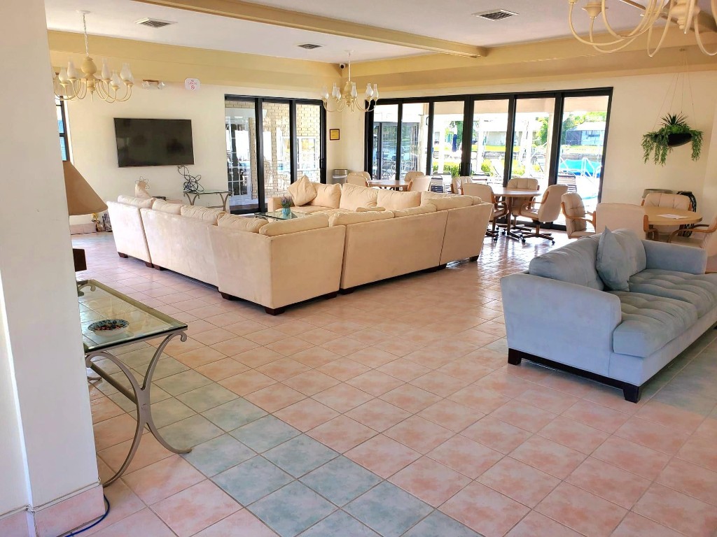 Cypress Club - Residential