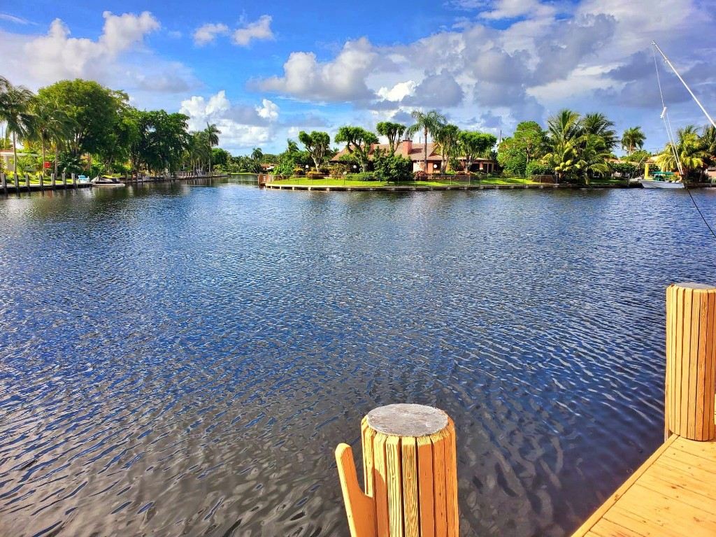 Cypress Club - Residential