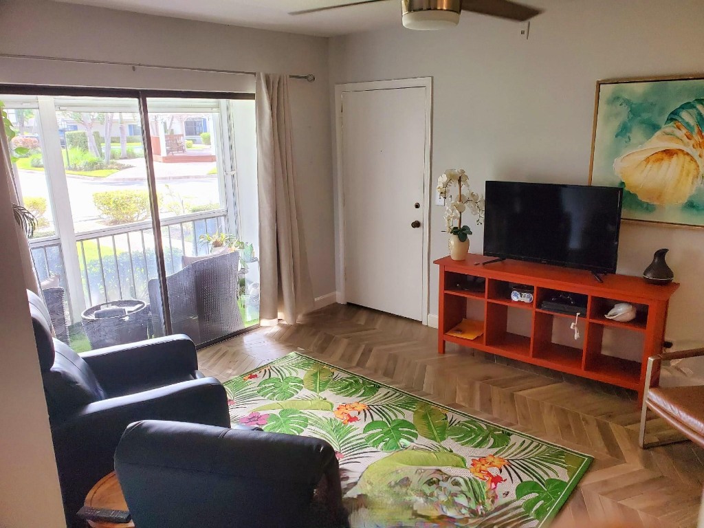 Cypress Club - Residential