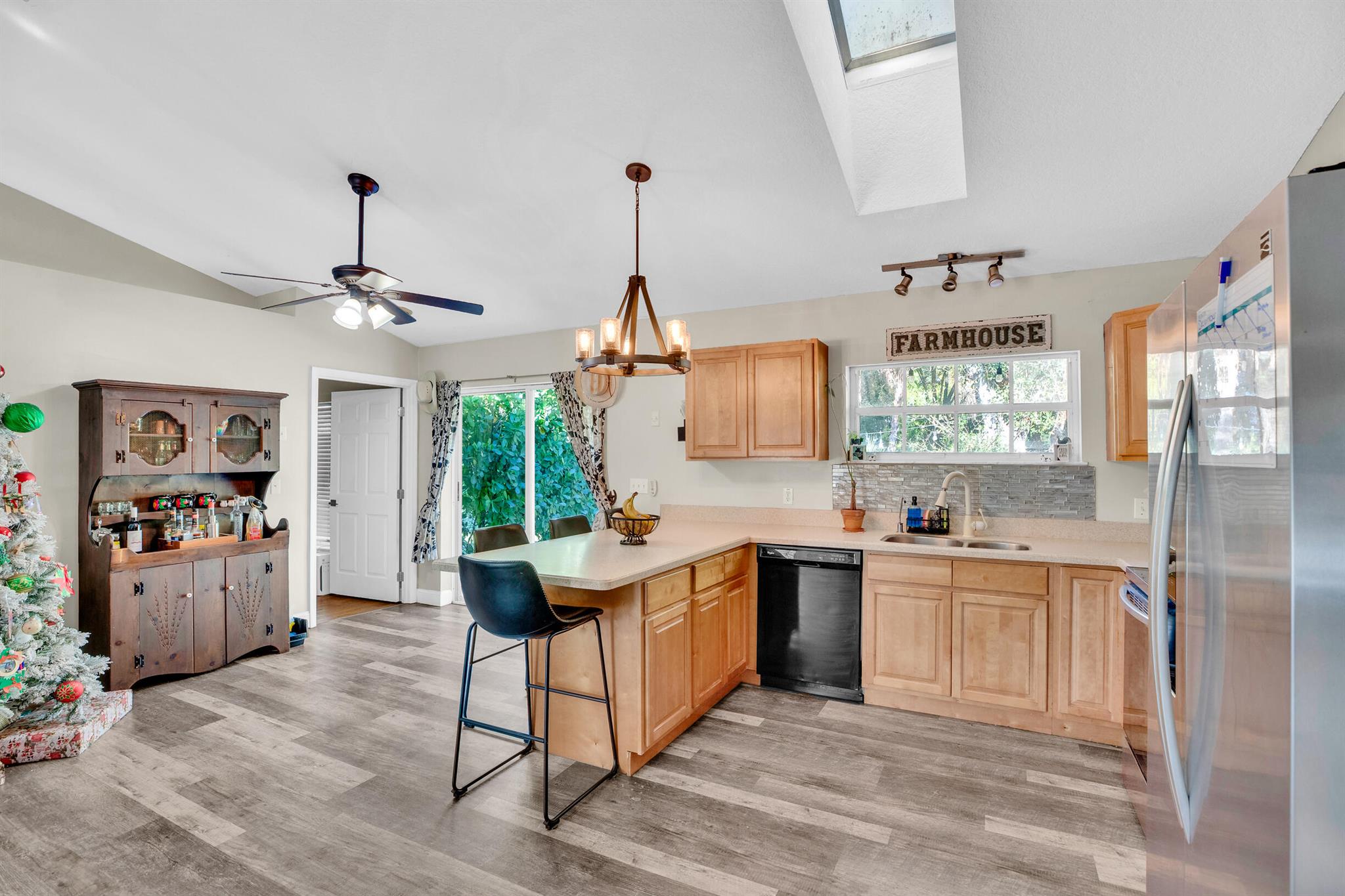 METES AND BOUNDS - Residential